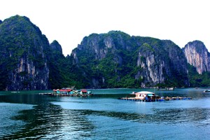 Vietnam, Halong Bay