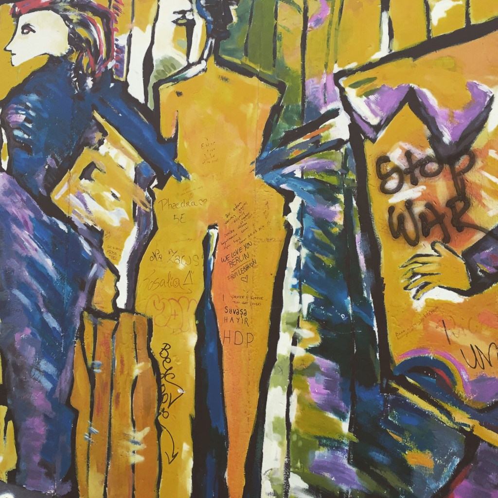 Berlin Wall_ stop war