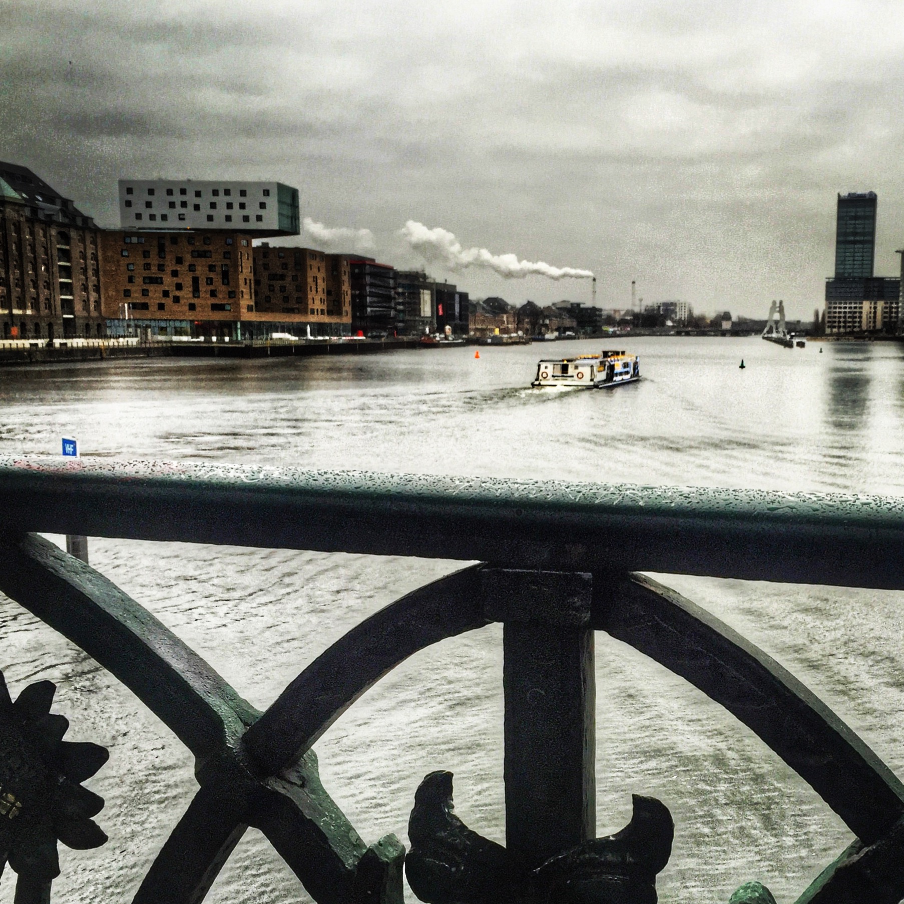 Berlin Bridge